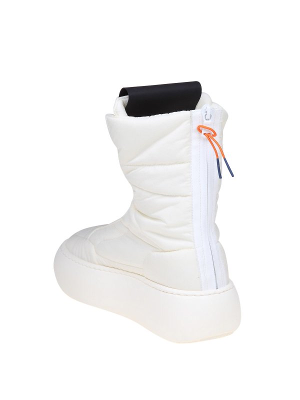 The Best Shops Barracuda: boots - white down boot