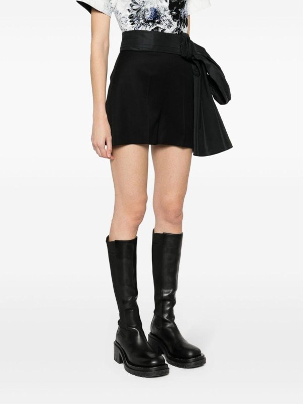 ショートパンツ - 黒 shop online: ALEXANDER MCQUEEN