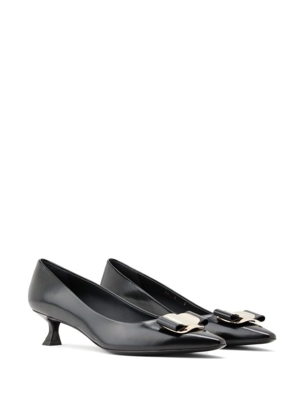 New vara plate leather pumps shop online: SALVATORE FERRAGAMO