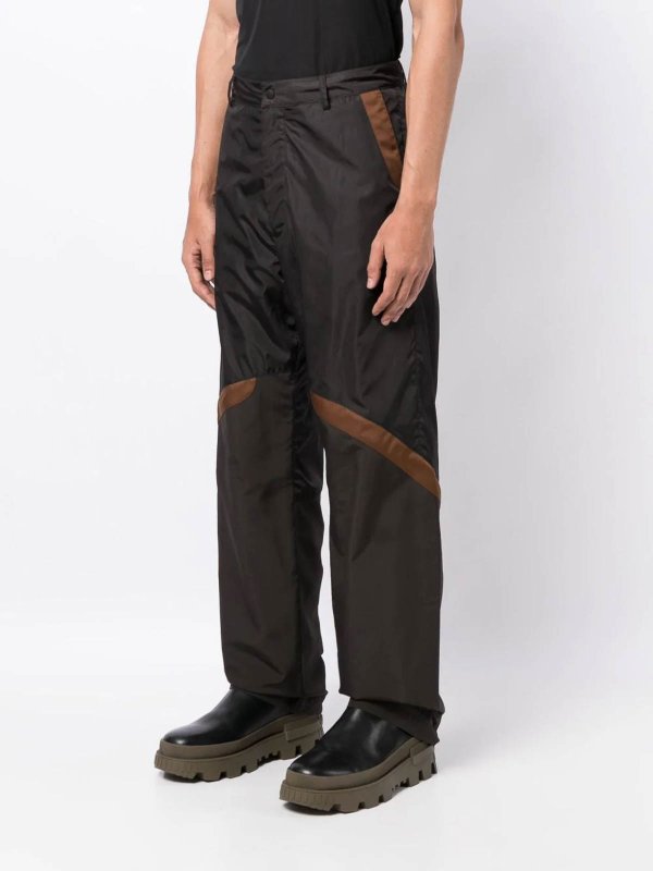 The Best Shops MONCLER: カジュアルトラウザー - カジュアルパンツ - ブラウン