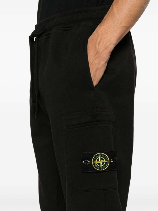 STONE ISLAND: スウェットパンツ online - ショートパンツ - 黒