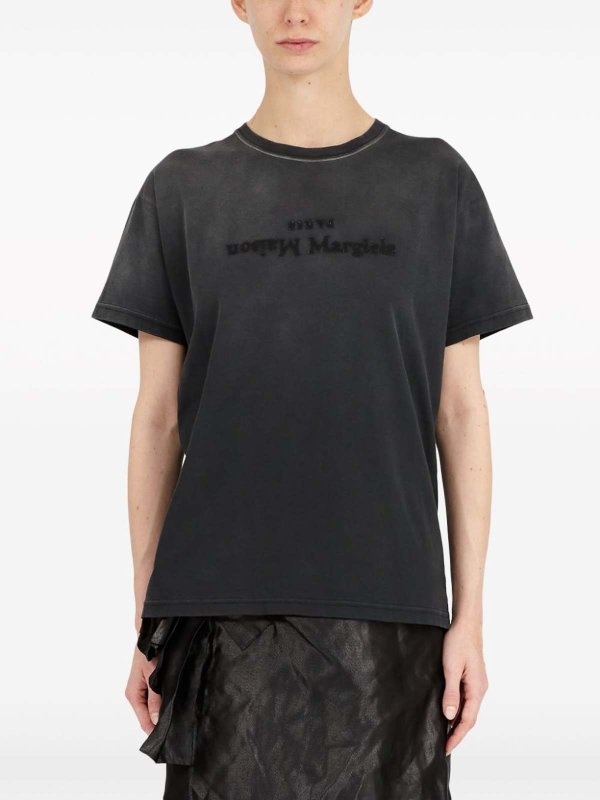 Maison Margiela: Tシャツ online - Tシャツ - 黒