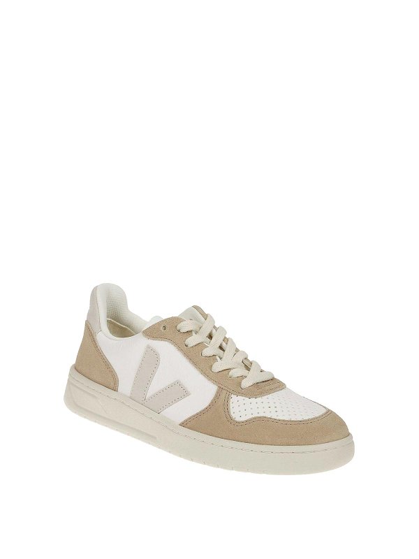 VEJA: trainers online - leather sneakers