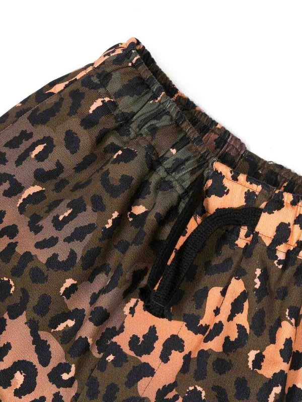 Marcelo Burlon County Of Milan: Trousers Shorts online - Brown animal-print shorts