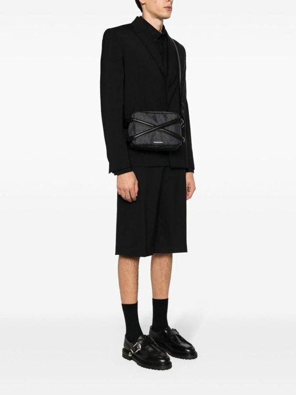 The Best Shops ALEXANDER MCQUEEN: クロスボディバッグ - クロスボディバッグ - 黒