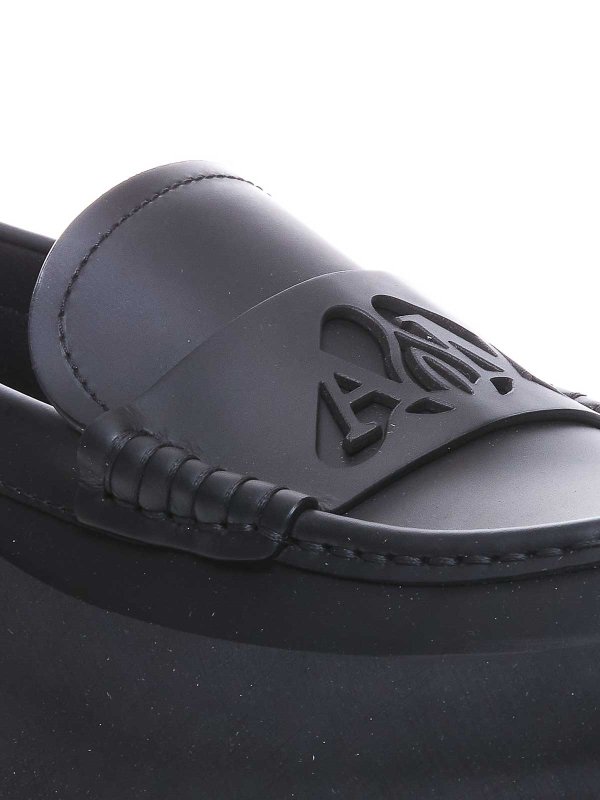 The Best Shops ALEXANDER MCQUEEN: Loafers & Slippers - Seal logo loafers