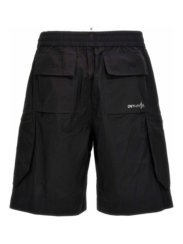 MONCLER: Hosen Shorts online - Shorts - Schwarz