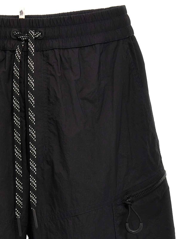 The Best Shops MONCLER: Hosen Shorts - Shorts - Schwarz