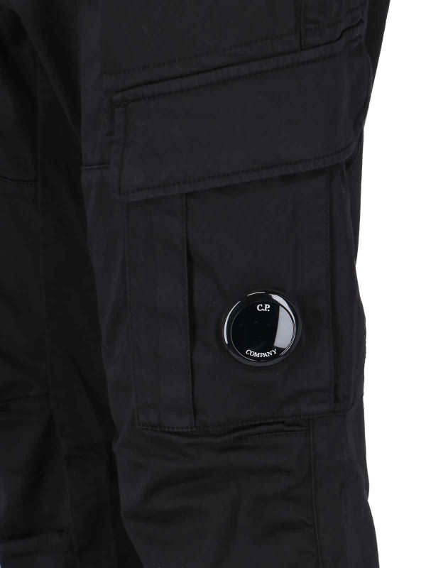 C.P. Company Cargo Pants - Black - Men|16CMPA056A005694G999