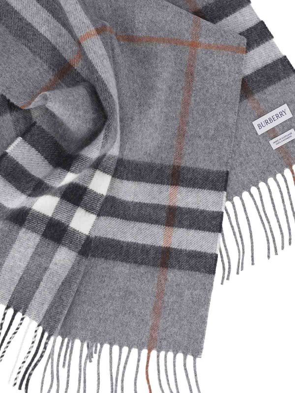 BURBERRY: Écharpes online - Écharpe - Gris