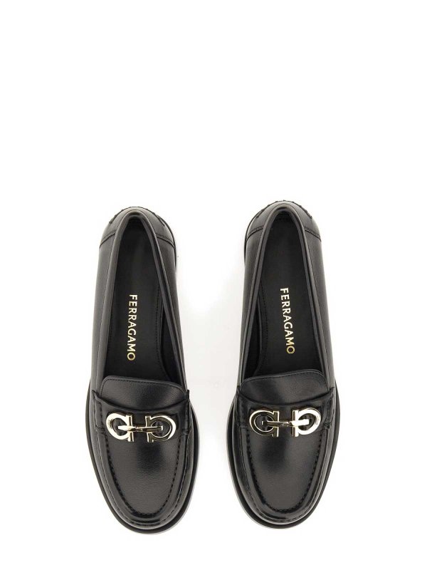SALVATORE FERRAGAMO: Mocassini e slippers online - Mocassini in pelle