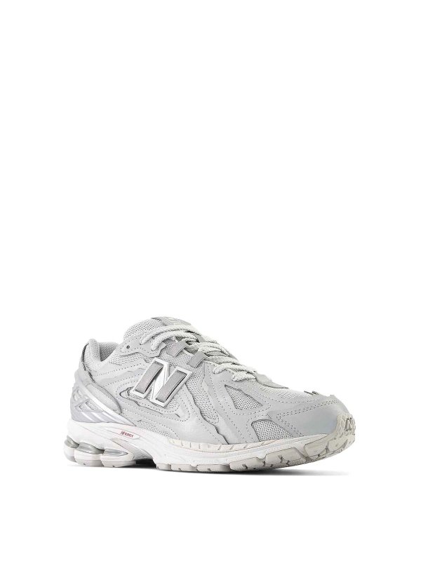 NEW BALANCE: Chaussures de sport online - Baskets - Argent