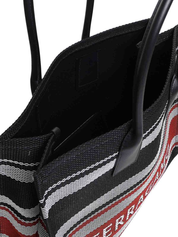 Umhängetasche - Rot shop online: SALVATORE FERRAGAMO