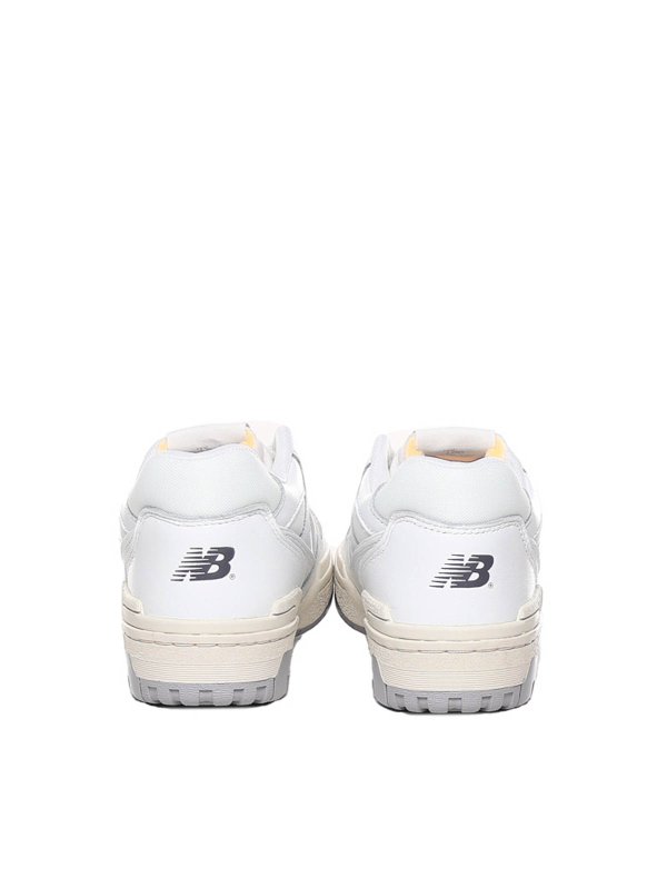 NEW BALANCE: Chaussures de sport online - Baskets - 550