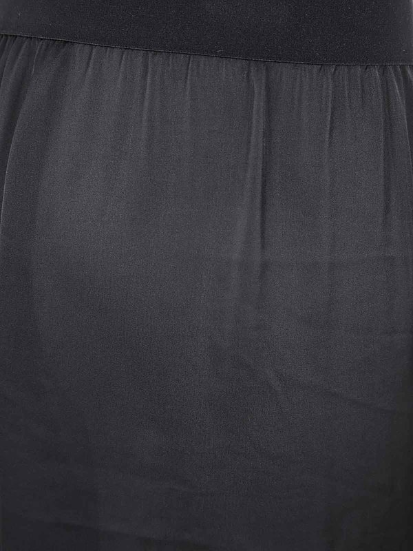 The Best Shops MARIA CALDERARA: カジュアルトラウザー - ショートパンツ - 黒