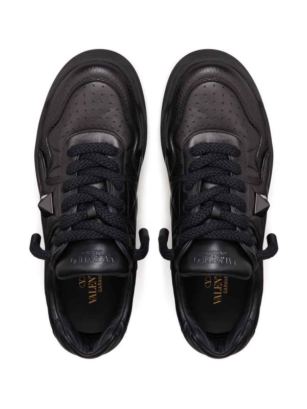Baskets - One Stud Xi Replica 
online: VALENTINO GARAVANI