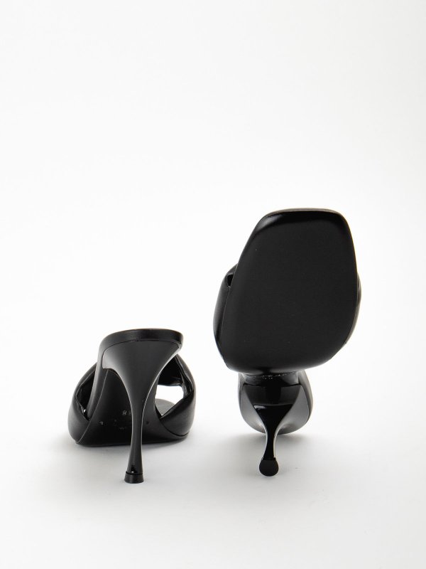 サンダル - 黒 shop online: JOHN RICHMOND