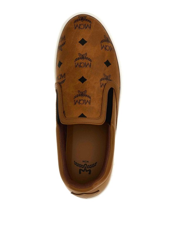 スニーカー - ブラウン shop online: MCM