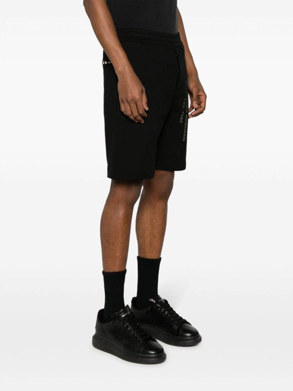 The Best Shops ALEXANDER MCQUEEN: Trousers Shorts - Graffiti Print Shorts