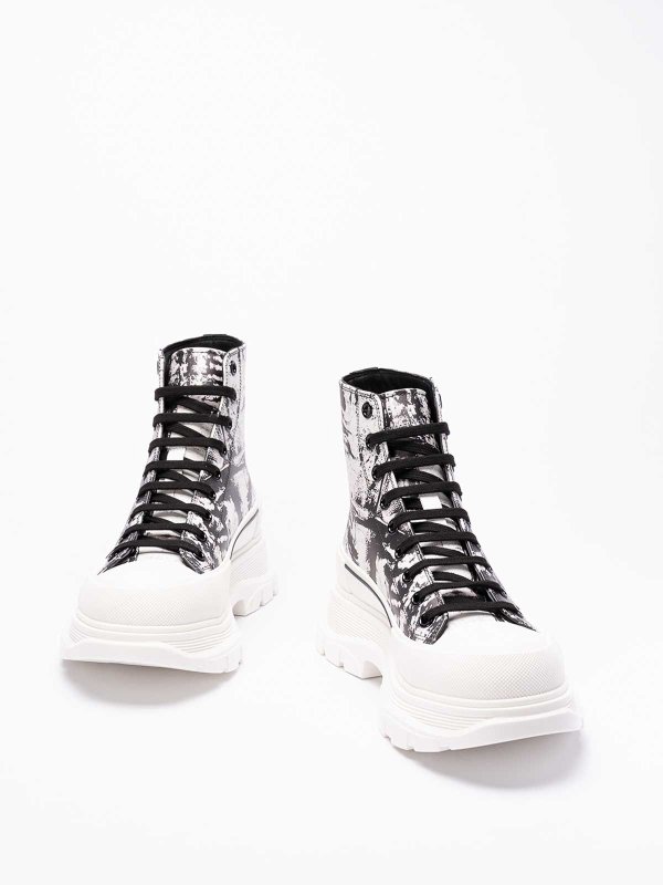 ALEXANDER MCQUEEN: boots online - Tread Slick Boots