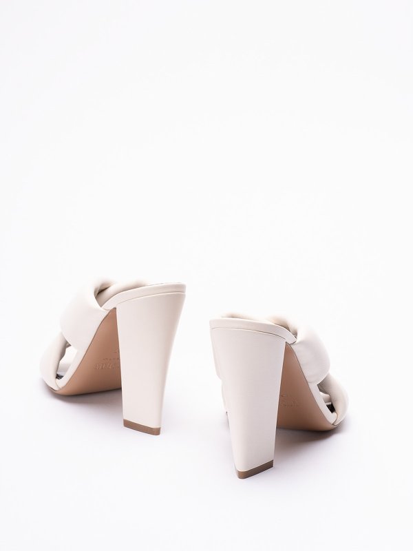 The Best Shops Paris Texas: Zapatos chinelas - Chinelas - Dafne