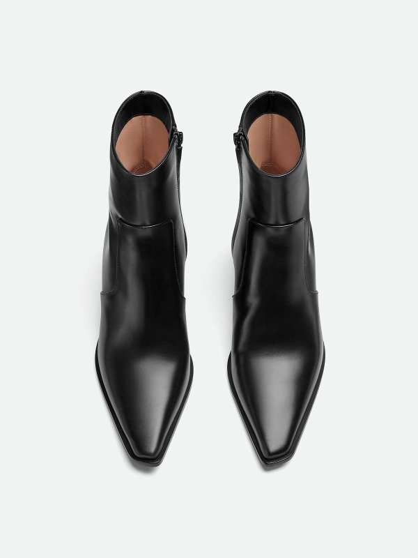 ブーツ - 黒 shop online: BOTTEGA VENETA