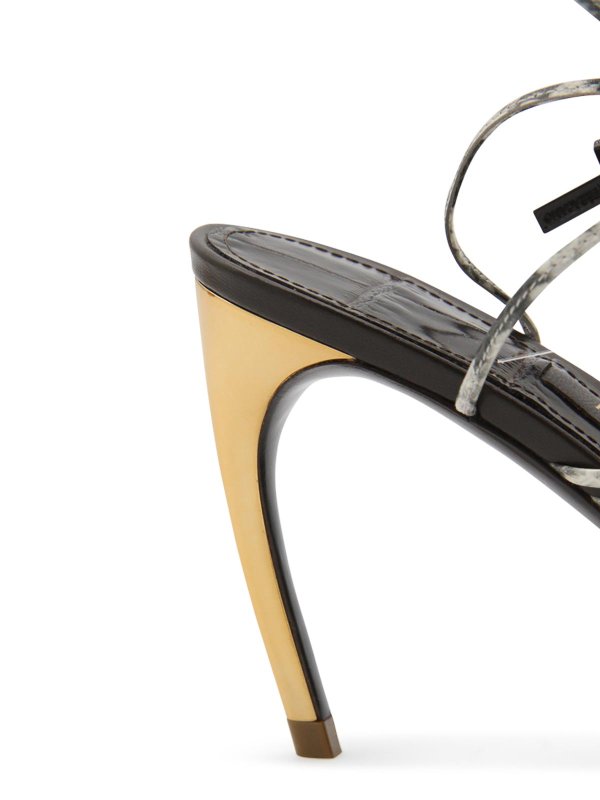 パンプス - ダークブラウン shop online: FERRAGAMO