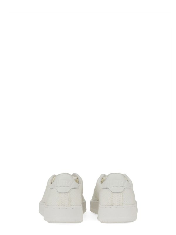 スニーカー - 白 shop online: AUTRY