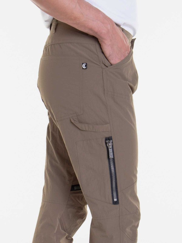 JUST CAVALLI buy online Pantaloni con bottoni dalla vestibilità ampia