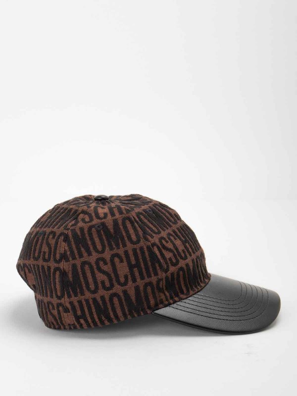 MOSCHINO: cappelli online - Cappello con stampa integrale