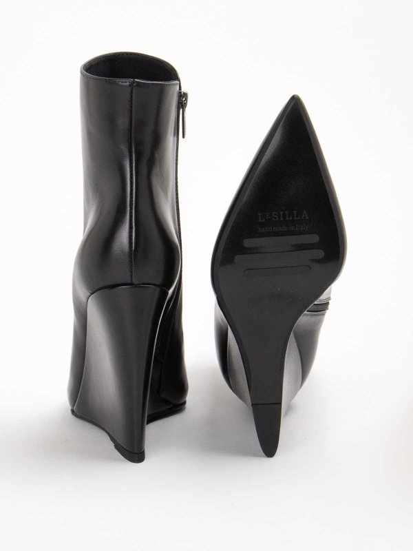 Pointed Zip Ankle Boots shop online: Le Silla