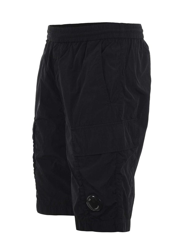 C.P. COMPANY: Shorts online - Short - Noir