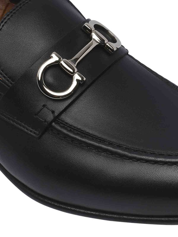 Mocassins - Noir shop online: FERRAGAMO