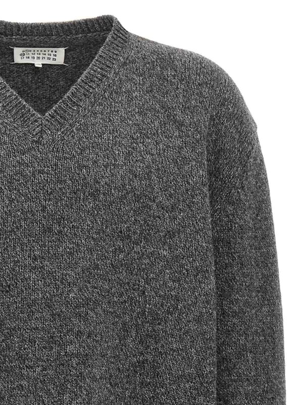 The Best Shops Maison Margiela: v necks - Wool Sweater