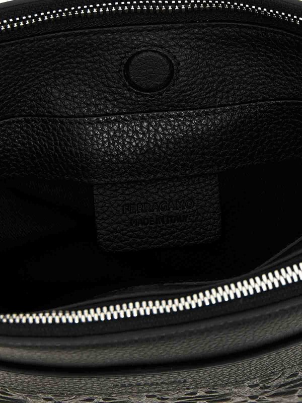 クロスボディバッグ - 黒 shop online: FERRAGAMO