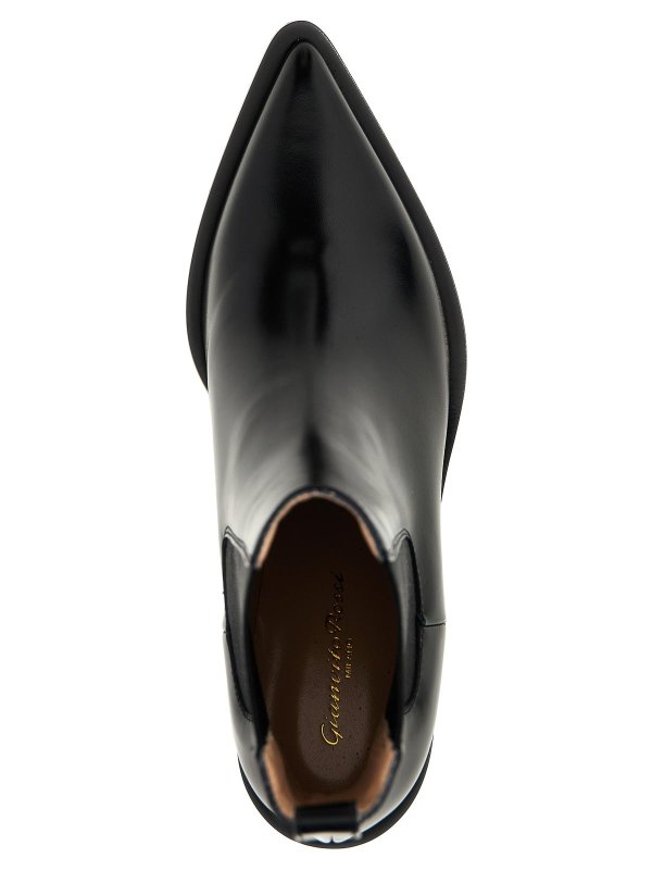 アンクルブーツ - 黒 shop online: Gianvito Rossi