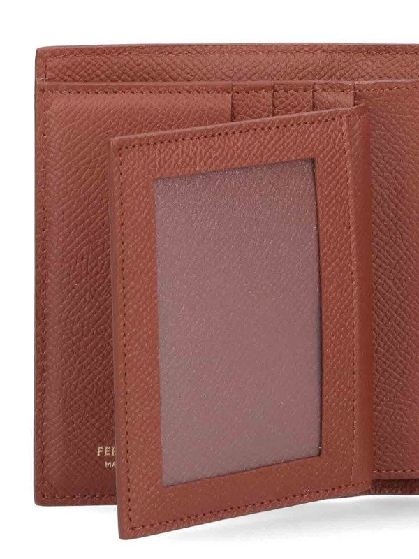 Bi-Fold wallet shop online: FERRAGAMO