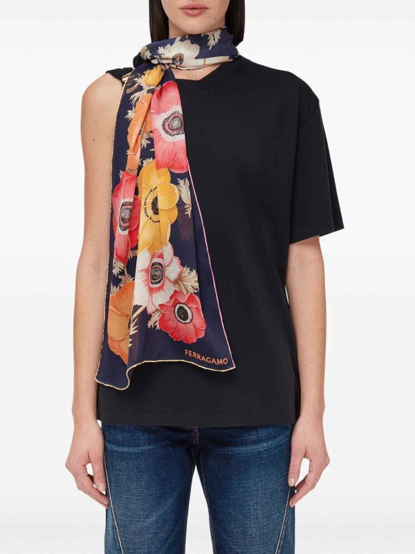 The Best Shops FERRAGAMO: scarves - Floral printed scarf