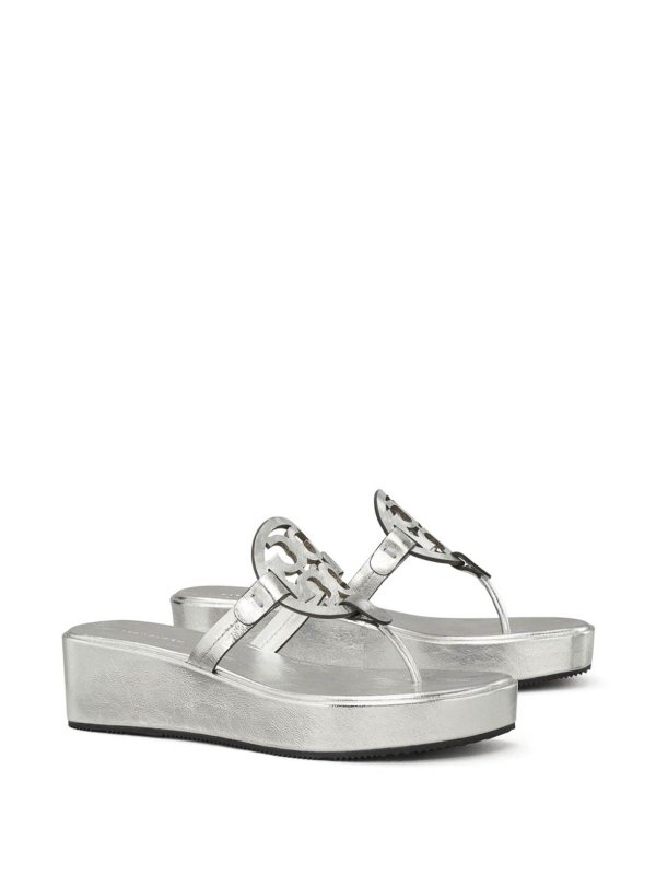 TORY BURCH: Sandalen online - Sandalen - Silber