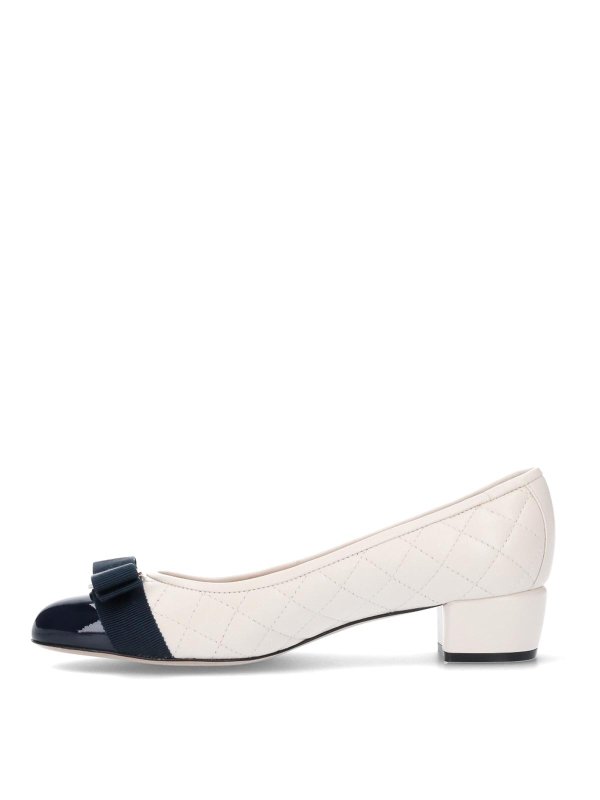 The Best Shops FERRAGAMO: court shoes - Vara pumps