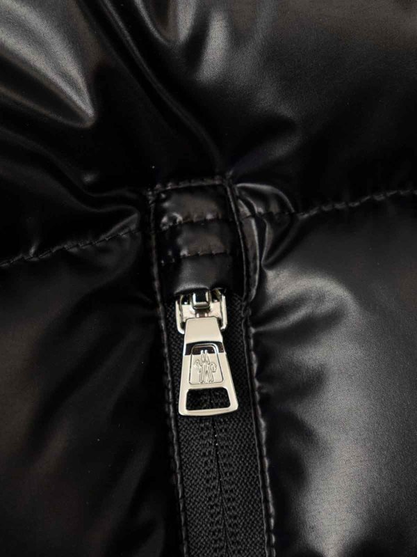 Daunenjacke - Blau shop online: MONCLER