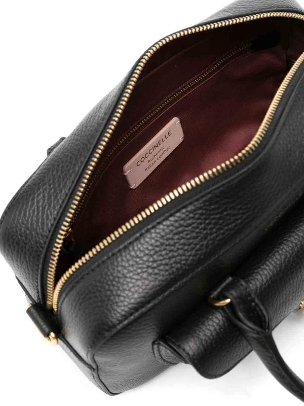 Tote shop online: COCCINELLE