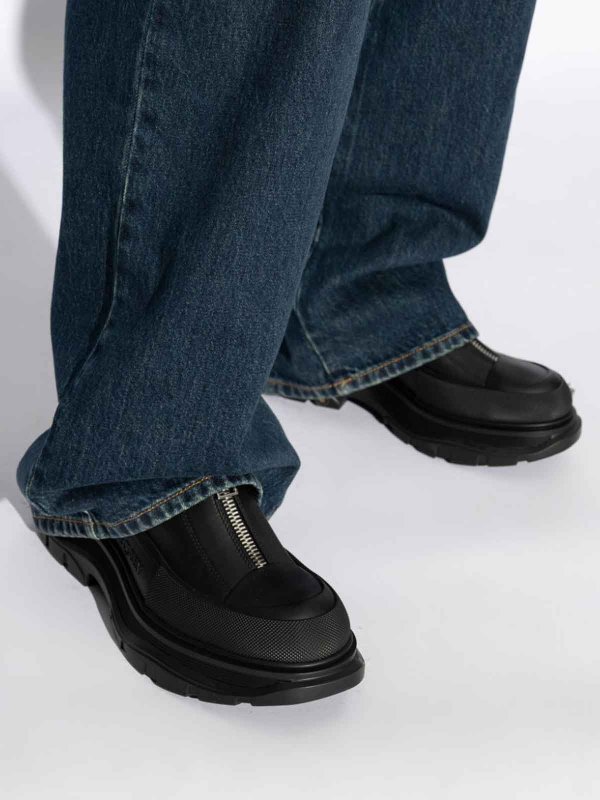 The Best Shops ALEXANDER MCQUEEN: Zipped leather sneakers