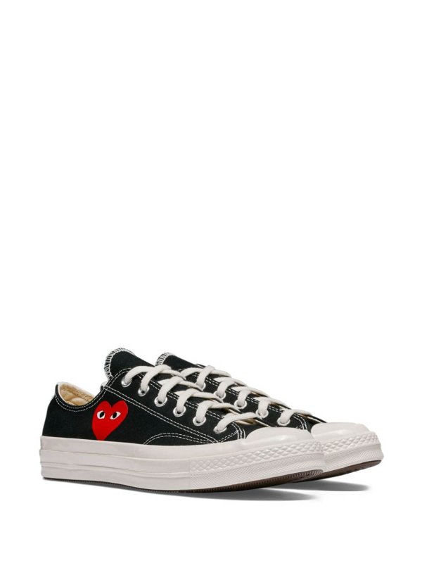 Comme des Garçons Play: trainers online - Logo sneakers