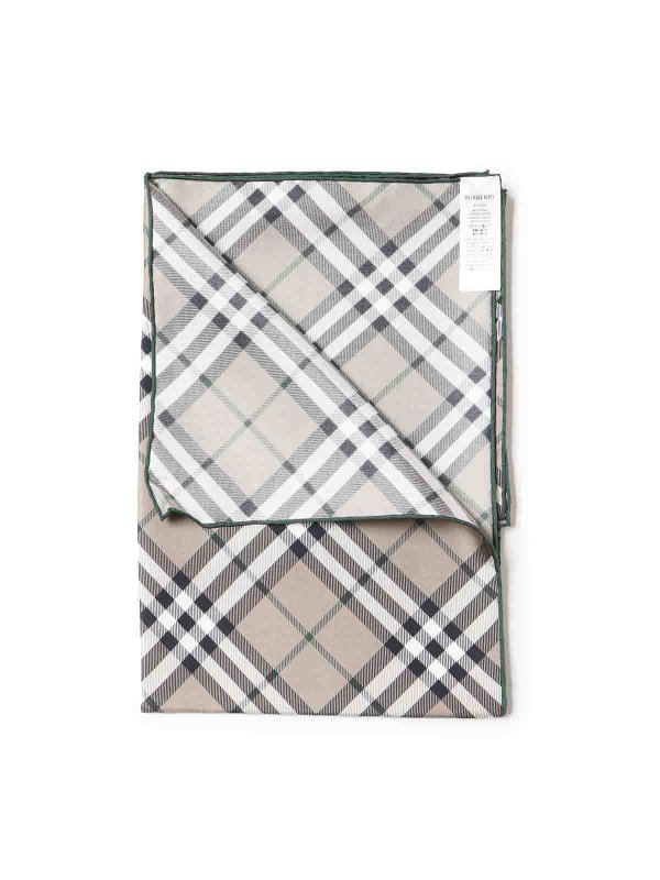 Écharpe - Noir shop online: BURBERRY