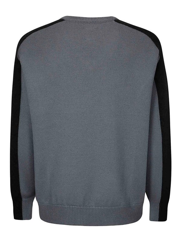 GR10K: boat necks online - Piping V-Neck