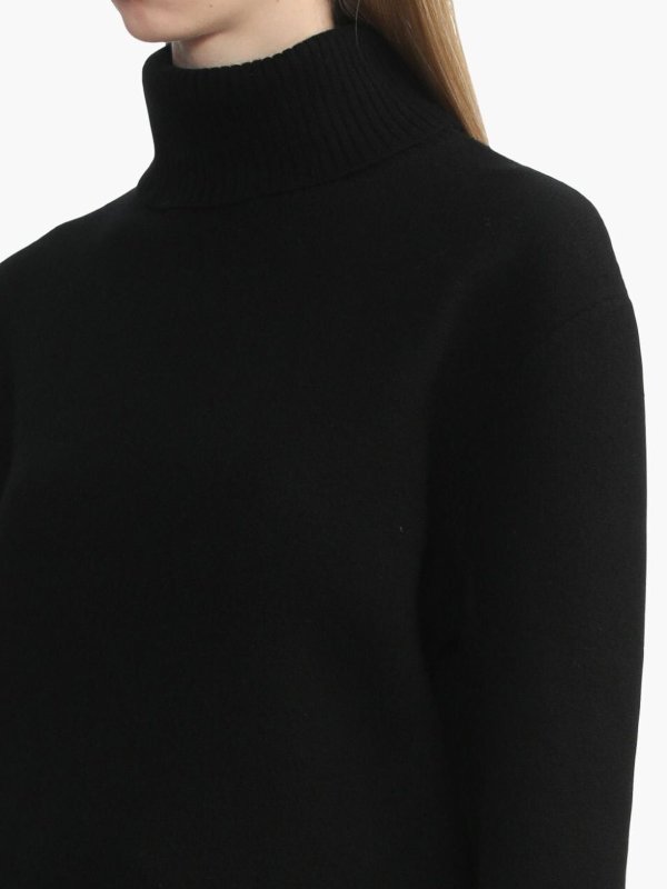 Sweater shop online: A.P.C.