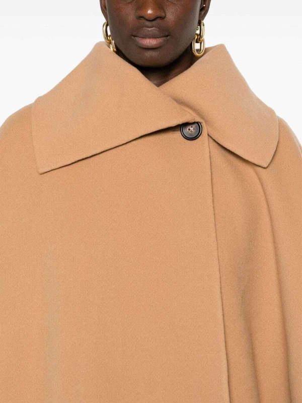 Chloé ベージュ ショートコート Chloe' ショートコート - ベージュ | CH25SMA1333920G