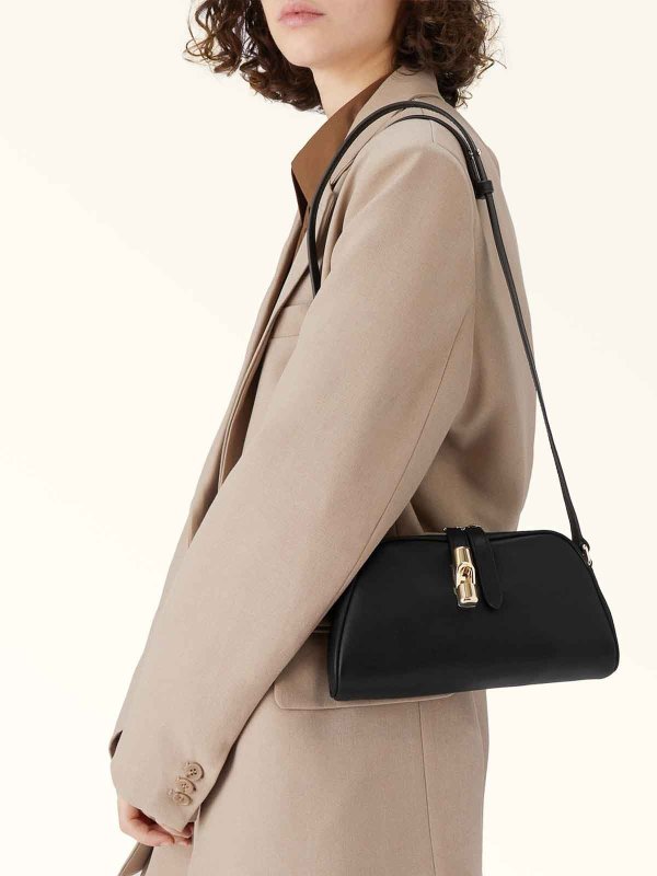 ショルダーバッグ - 黒 shop online: FURLA