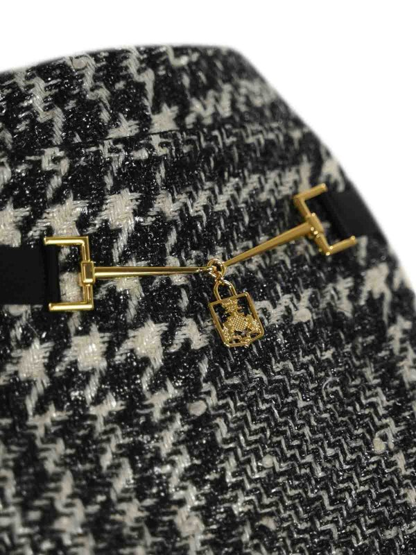 The Best Shops ELISABETTA FRANCHI: ニーレングススカート＆ミディ丈 - 膝丈/ミディスカート - クリーム